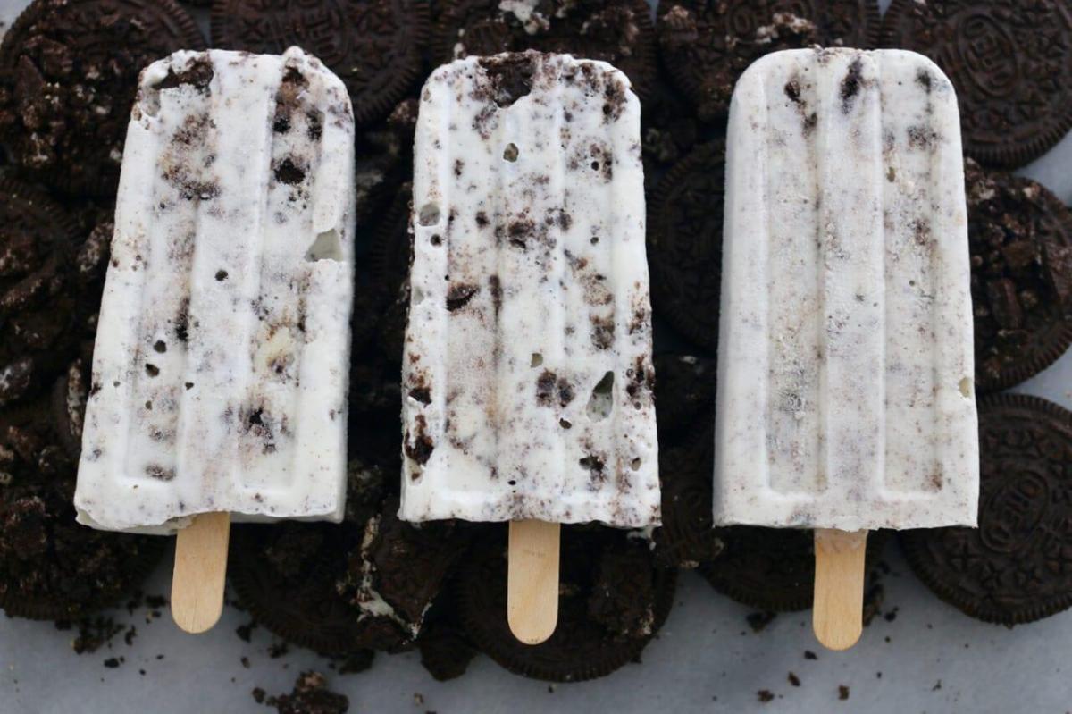 Recette de glace d'Oreo en bâtonnet