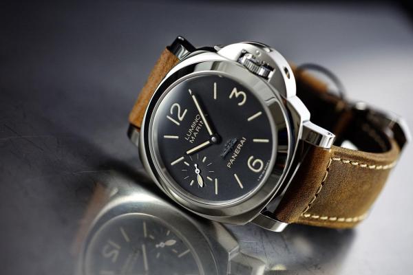 Les meilleures marques de montres - Panerai : Style militaire et élégance contemporaine