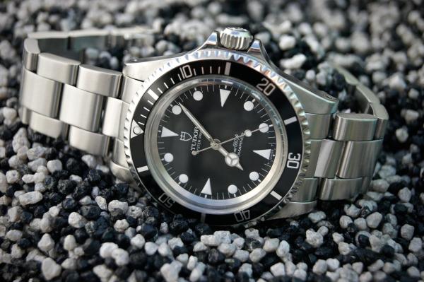 Les meilleures marques de montres - Tudor : Innovation et durabilité pour la vie quotidienne