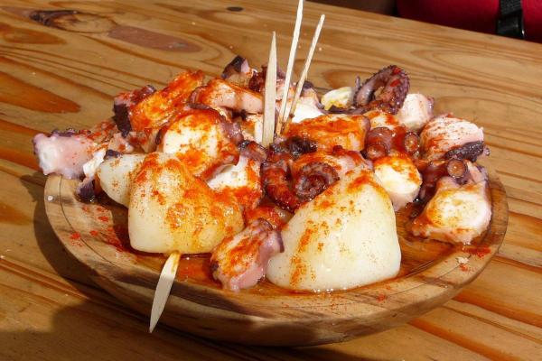 Tapas espagnoles typiques - Pulpo a la gallega