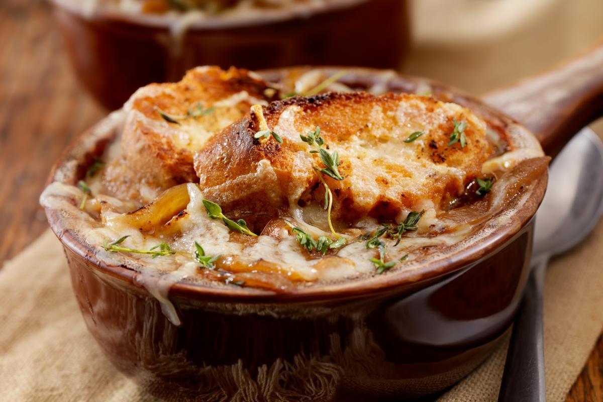 Recette de soupe à l'oignon - Comment faire une soupe à l'oignon