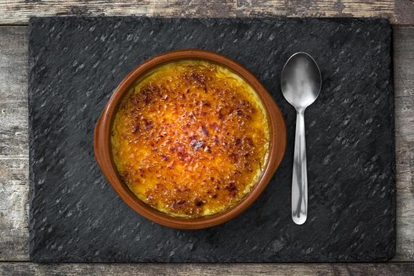 Différence entre crème brulée et crème catalane - Qu'est-ce que la crème catalane ?