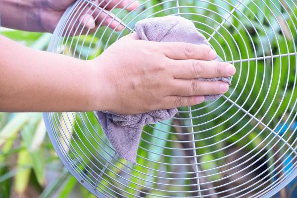 Comment nettoyer un ventilateur ?