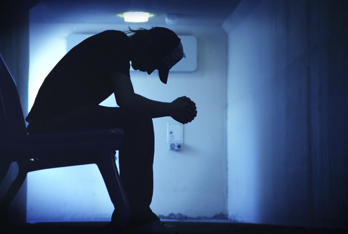 Comment savoir si quelqu'un est suicidaire