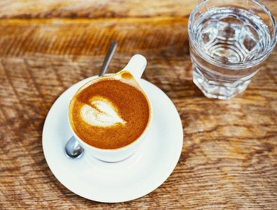 Comment faire un cappuccino maison - 4 étapes