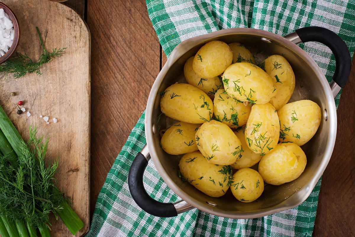 La pomme de terre fait-elle grossir ?