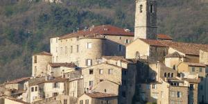 Quelle est la différence entre une ville et une commune