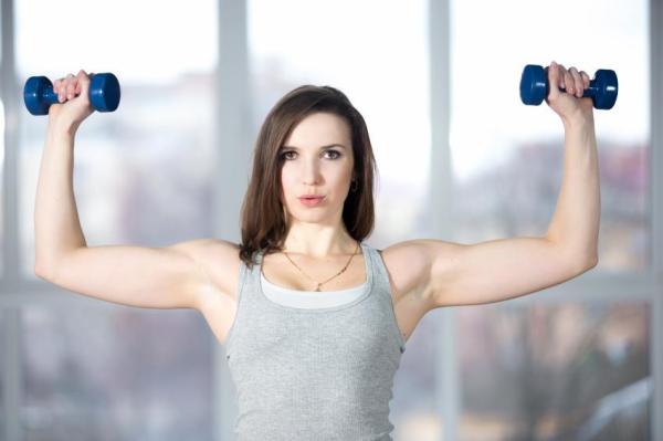 5 exercices pour renforcer les bras