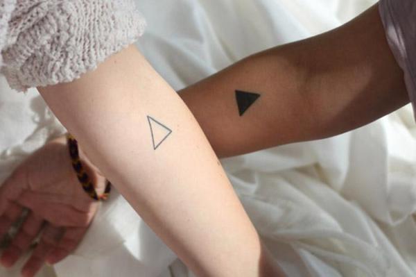Tatouage d'amitié - top 10 des meilleurs tatouages entre potes