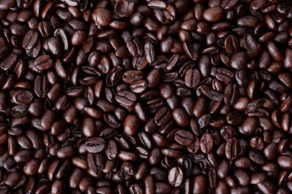 Comment enlever l'odeur d'eau de Javel sur les mains - Éliminer l'odeur d'eau de Javel des mains avec du café