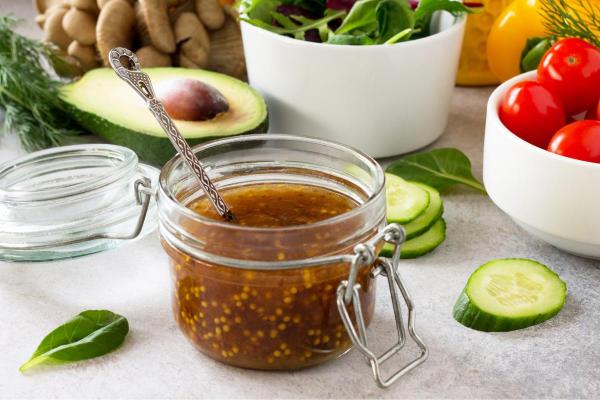 Meilleures vinaigrettes pour salade de pâtes - Vinaigrette au miel et à la moutarde