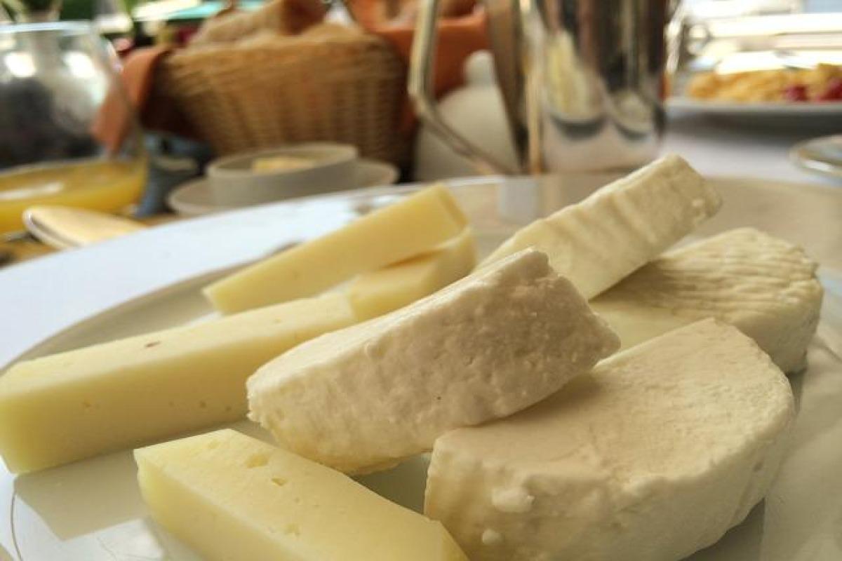 Comment faire du fromage frais maison - Étapes et astuces