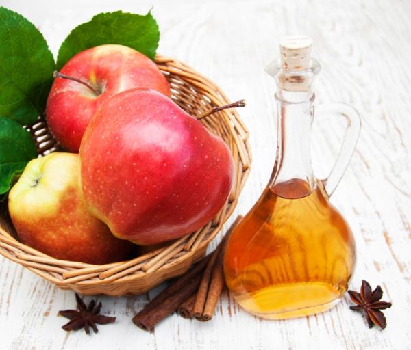 Comment soigner un champignon au pied - Vinaigre de cidre