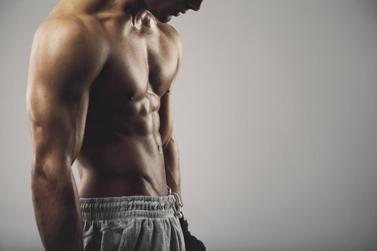 6 exercices pour travailler les abdominaux supérieurs