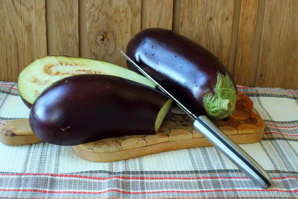 Recette de boulettes d'aubergine - Étape 1