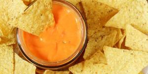 Comment faire de la sauce au fromage pour nachos