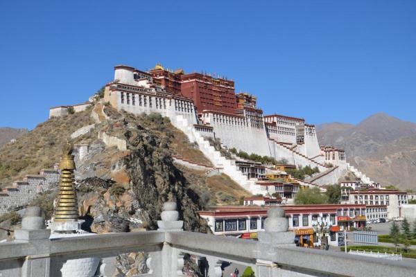 Quelle est la ville la plus haute du monde - Lhassa, Tibet (3 650 m)