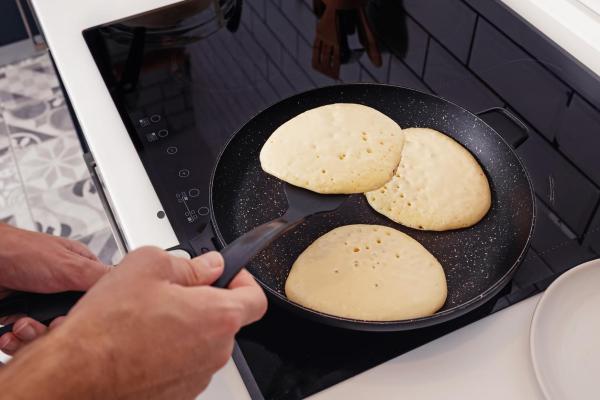 Recette de pancake à la banane et aux oeufs sans farine - Étape 5