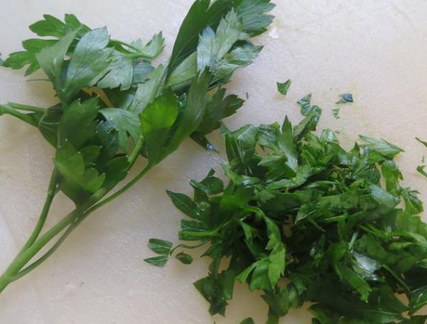 Comment faire du jus de persil - Étape 2