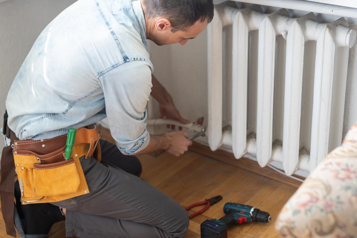 Radiateur qui fuit que faire et causes — free download