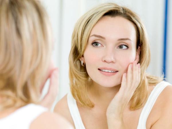 Routine de soin du visage pour le soir