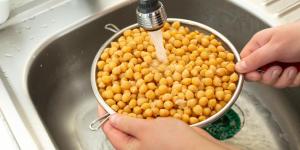 Faut-il rincer les pois chiche en bocaux ?