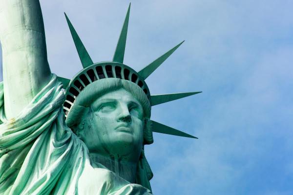 Statue de la liberté : taille, construction et couleur - Son visage et sa couronne
