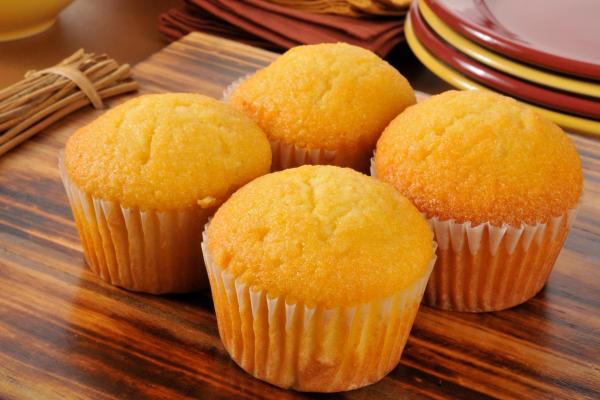 Différence entre cupcake et muffin - Recette de madeleine