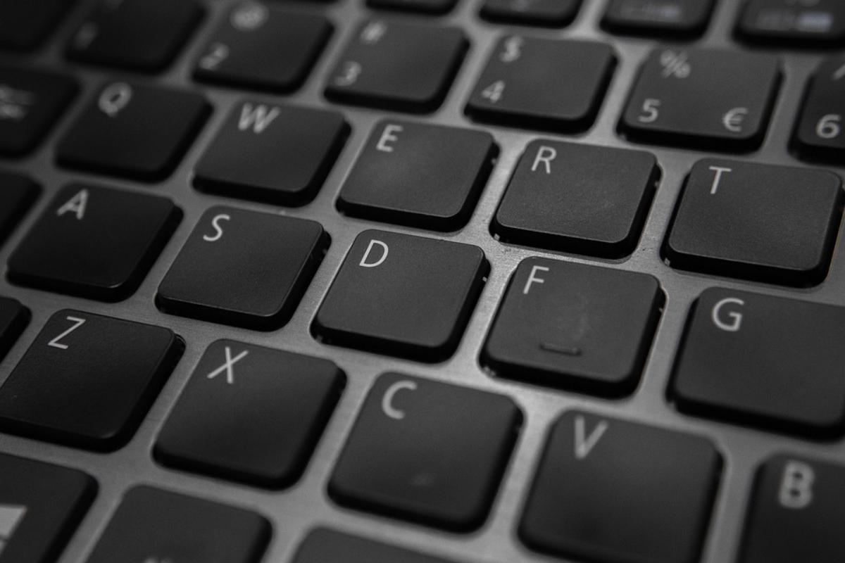 comment faire le signe multiplier sur word