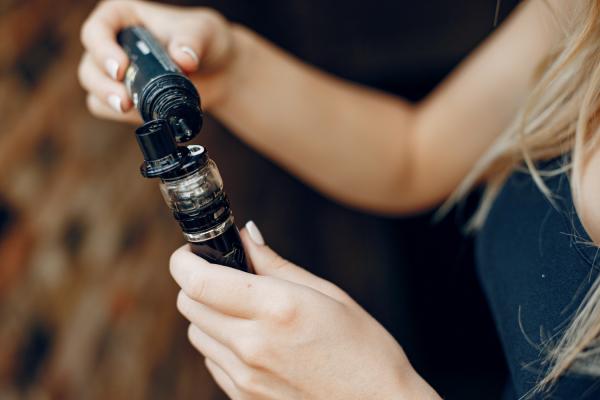 Kelklope.com : plateforme hybride pour une vape responsable, économique et transparente