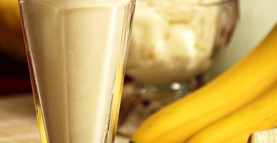 Comment faire un milk-shake à l'avoine et à la banane 