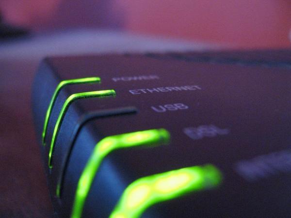 Comment savoir qui se connecte à mon réseau wifi