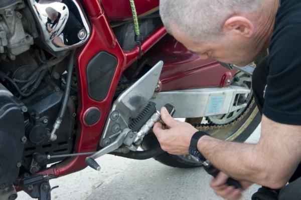Que faire si ma moto perd de l'huile - Étape 3