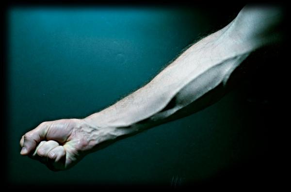 Pourquoi les veines sont bleues alors que le sang est rouge