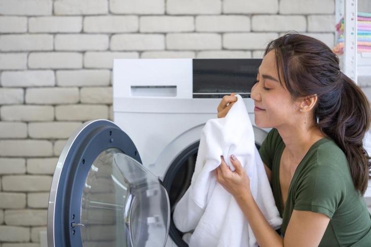 8 ASTUCES pour avoir du LINGE QUI SENT BON Remèdes efficaces