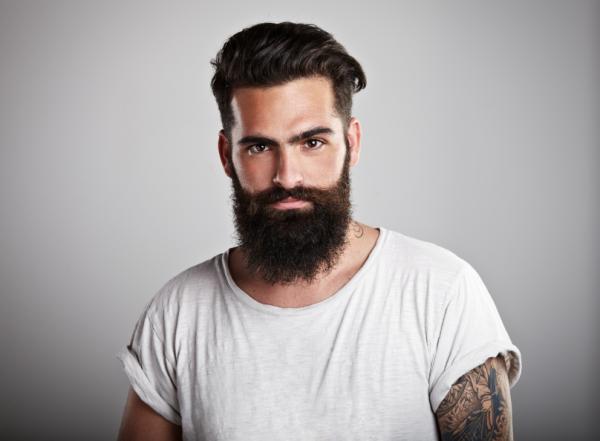 Comment faire pousser sa barbe plus vite