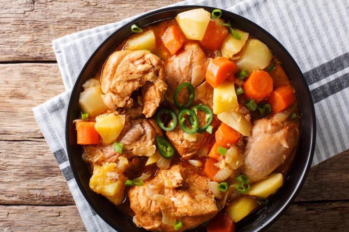 Recette de poulet aux pommes de terre - Recette maison facile