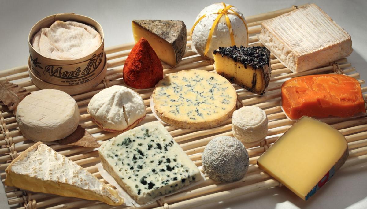 Les fromages français par région - La liste COMPLÈTE !