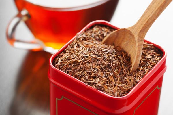 Par quoi remplacer le café ? - Thé Rooibos
