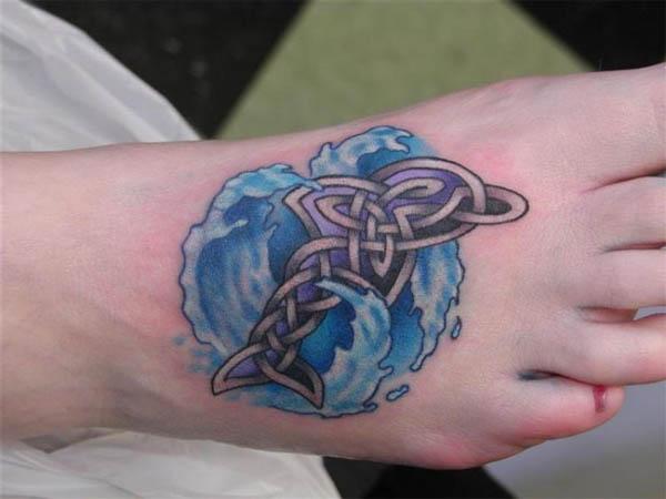 Quelle est la signification des tatouages de dauphins - Étape 3
