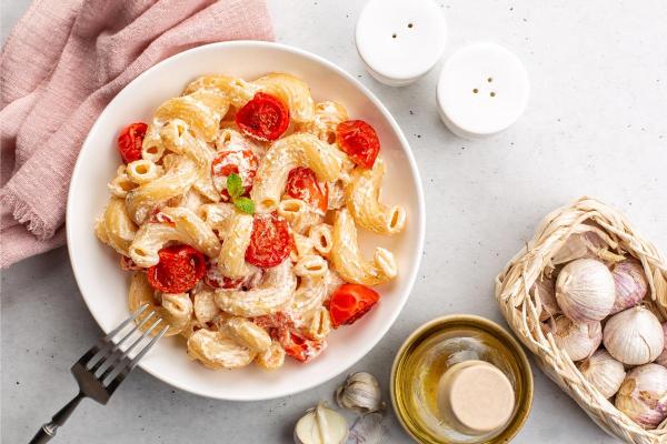 Pâtes à la feta et aux tomates cerises - Étape 8