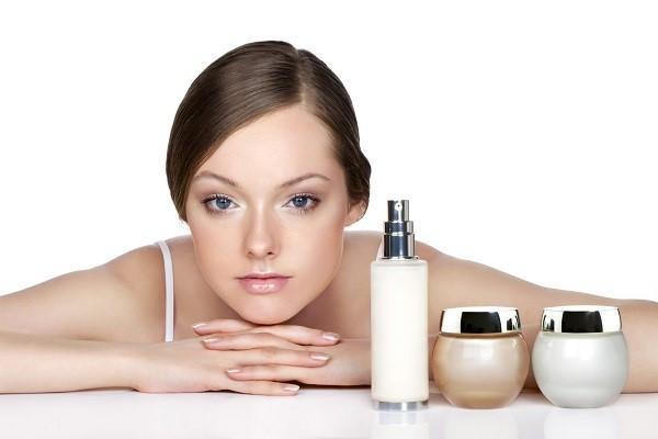 Pourquoi ma peau n'absorbe pas la crème - La peau peut-elle se saturer de nombreuses crèmes ?