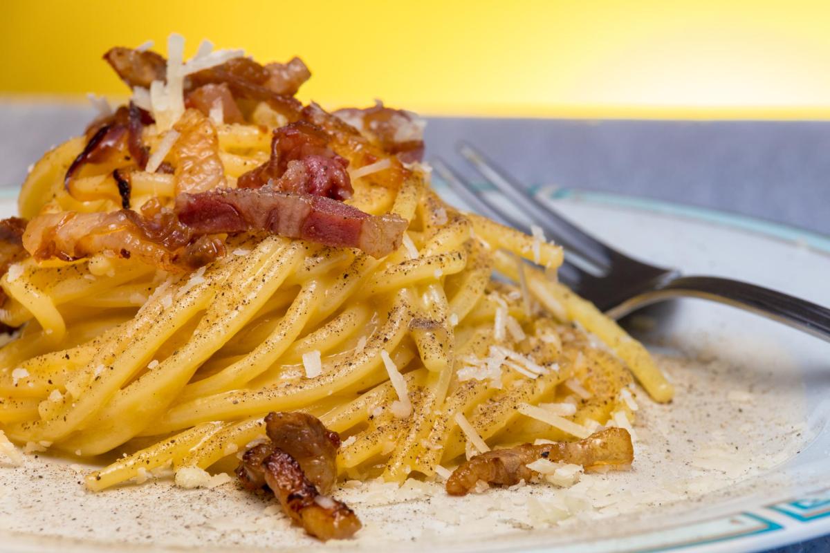 Recette de pâtes à la carbonara italienne