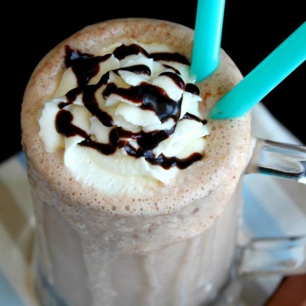 Comment faire un milkshake Kinder Bueno